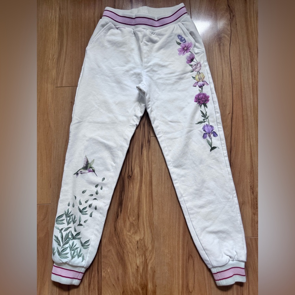 MonnaLisa White and Pink with flowers print